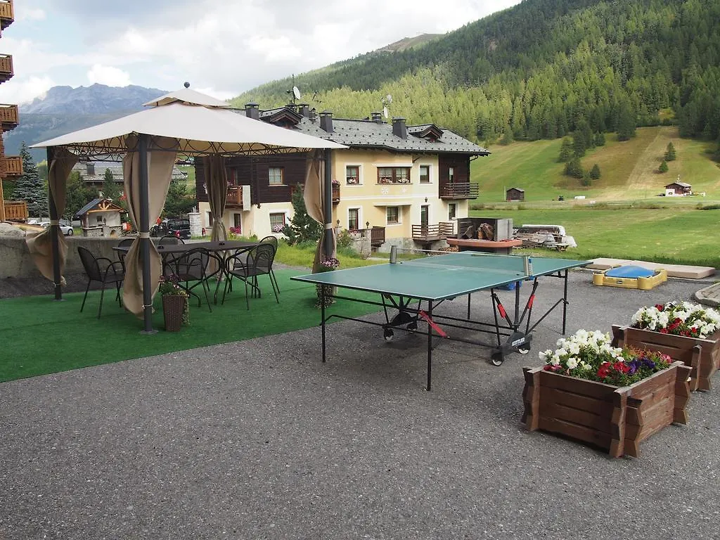 Baita Gen Livigno Apartment