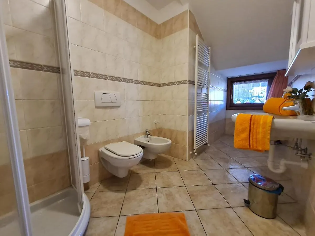 Baita Gen Livigno Apartment