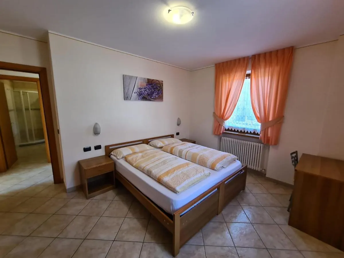 Baita Gen Livigno Apartment